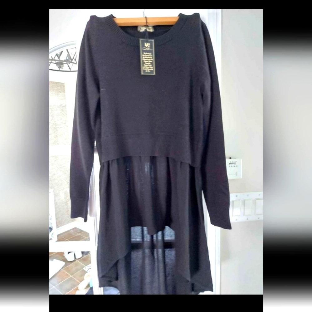 NWT Diane Gilman high-low tunic.